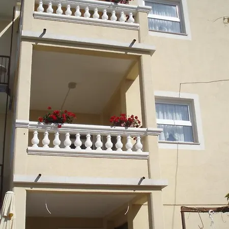 Apartments Vila&Zora Vodice Room photo