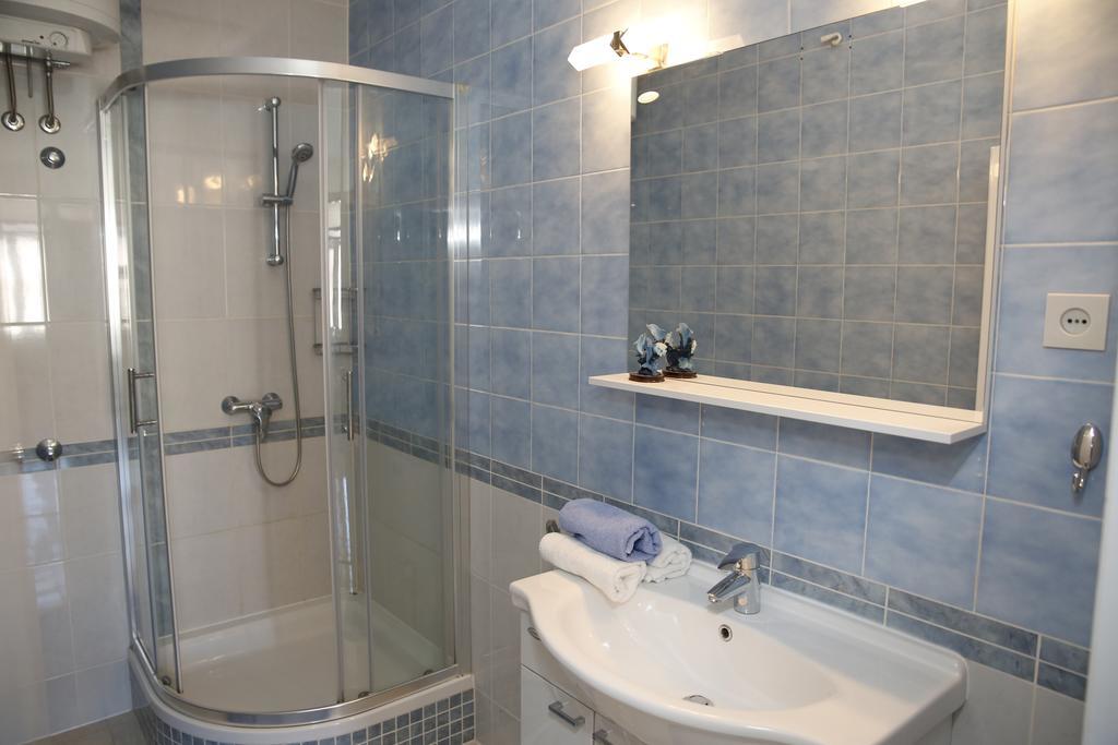 Vila&zora Vodice